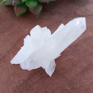 Elegant White Crystal Home Accent